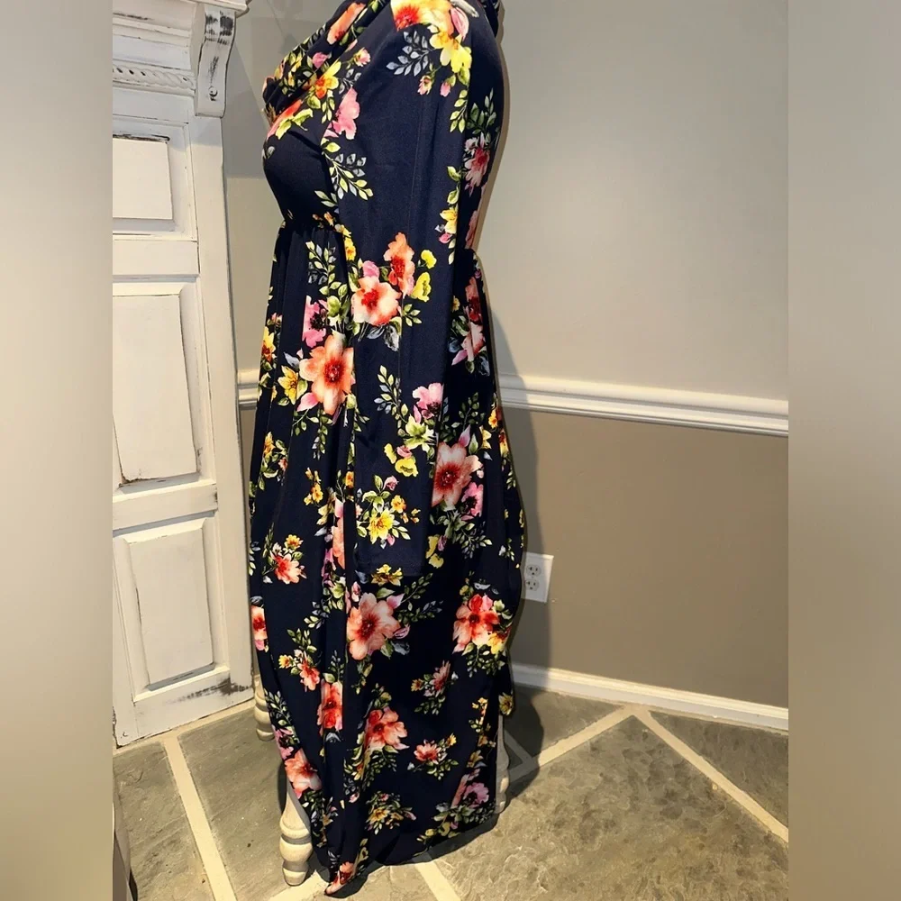 Mother Bee Maternity Floral Long Maxi Dress with turtle neck Size Large